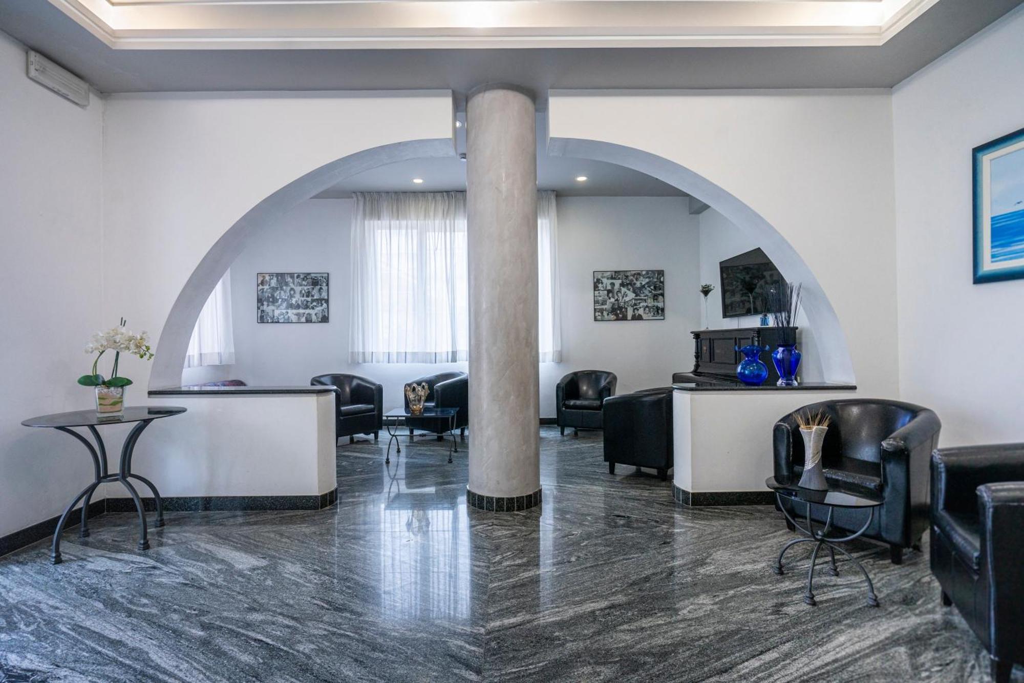 Hotel Della Motta Bellaria-Igea Marina Esterno foto