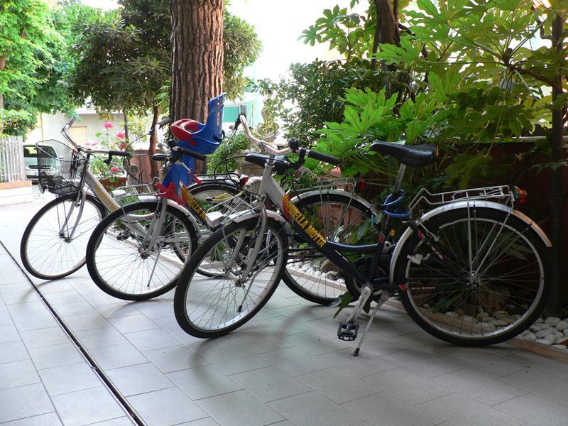 Hotel Della Motta Bellaria-Igea Marina Esterno foto