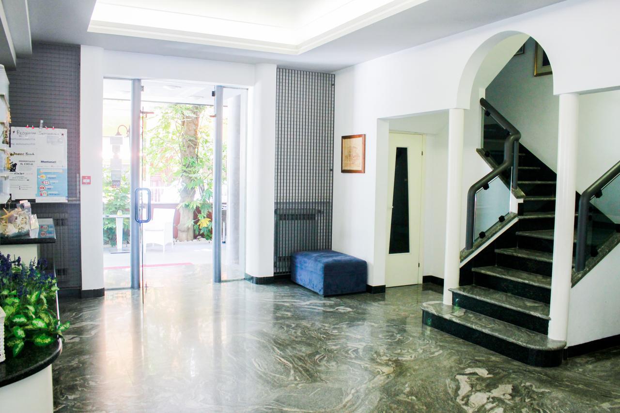 Hotel Della Motta Bellaria-Igea Marina Esterno foto