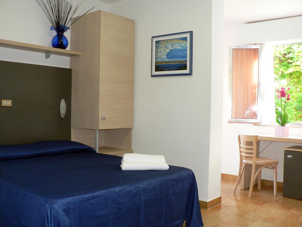 Hotel Della Motta Bellaria-Igea Marina Esterno foto